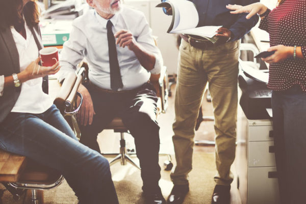 PEOs versus In-House HR: Which is Right For Your Business?